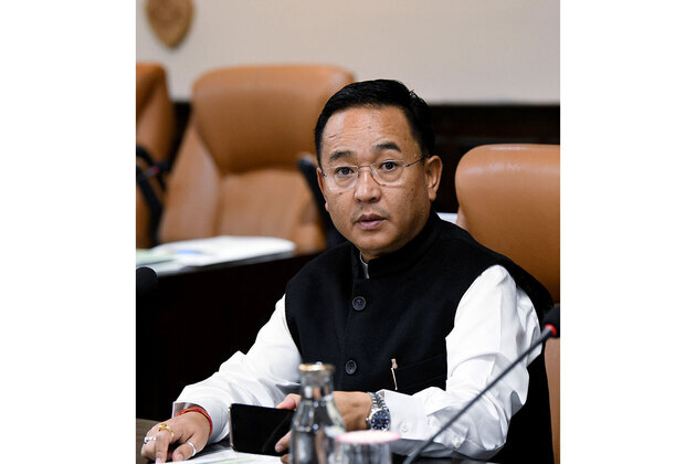 Sikkim govt revokes statewide odd-even restrictions for private vehicles, Gangtok excluded from relaxation