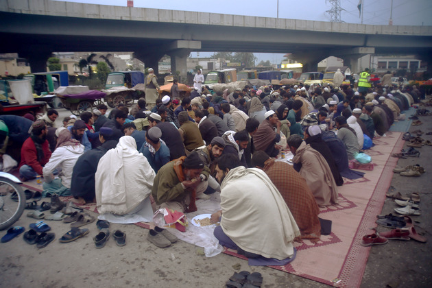 PAKISTAN-PESHAWAR-RAMADAN-IFTAR