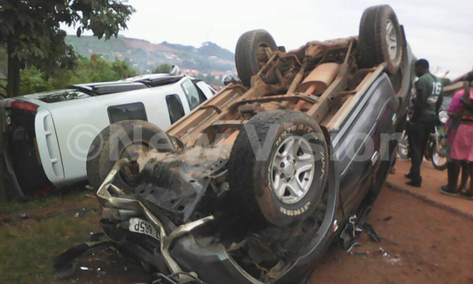 Prado overturns, driver flees the scene Prado overturns, driver flees the scene
