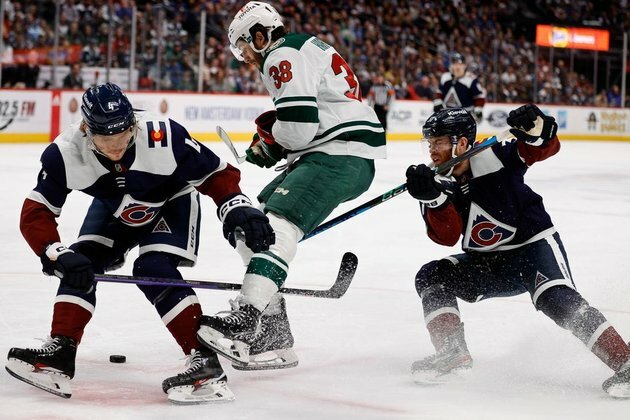 Wild double up Avalanche, pad Central Division lead