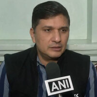 "New costume, new plaster": AAP MLA Saurabh Bharadwaj alleges PM Modi doing 'photo op' with Delhi blast injured