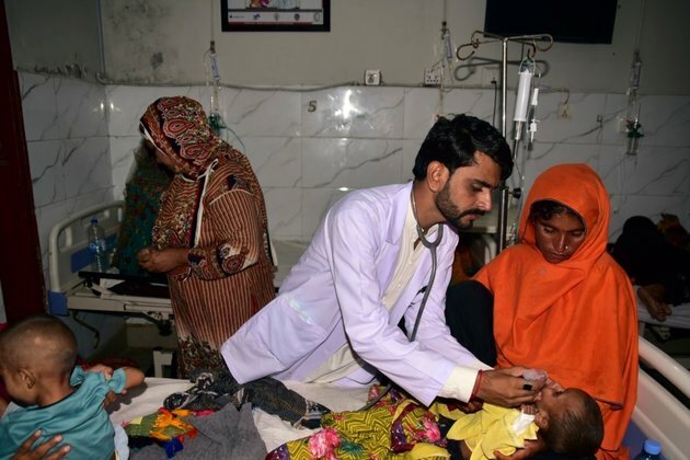 UN Warns Deadly Diseases Spreading Fast in Flood-Ravaged Pakistan