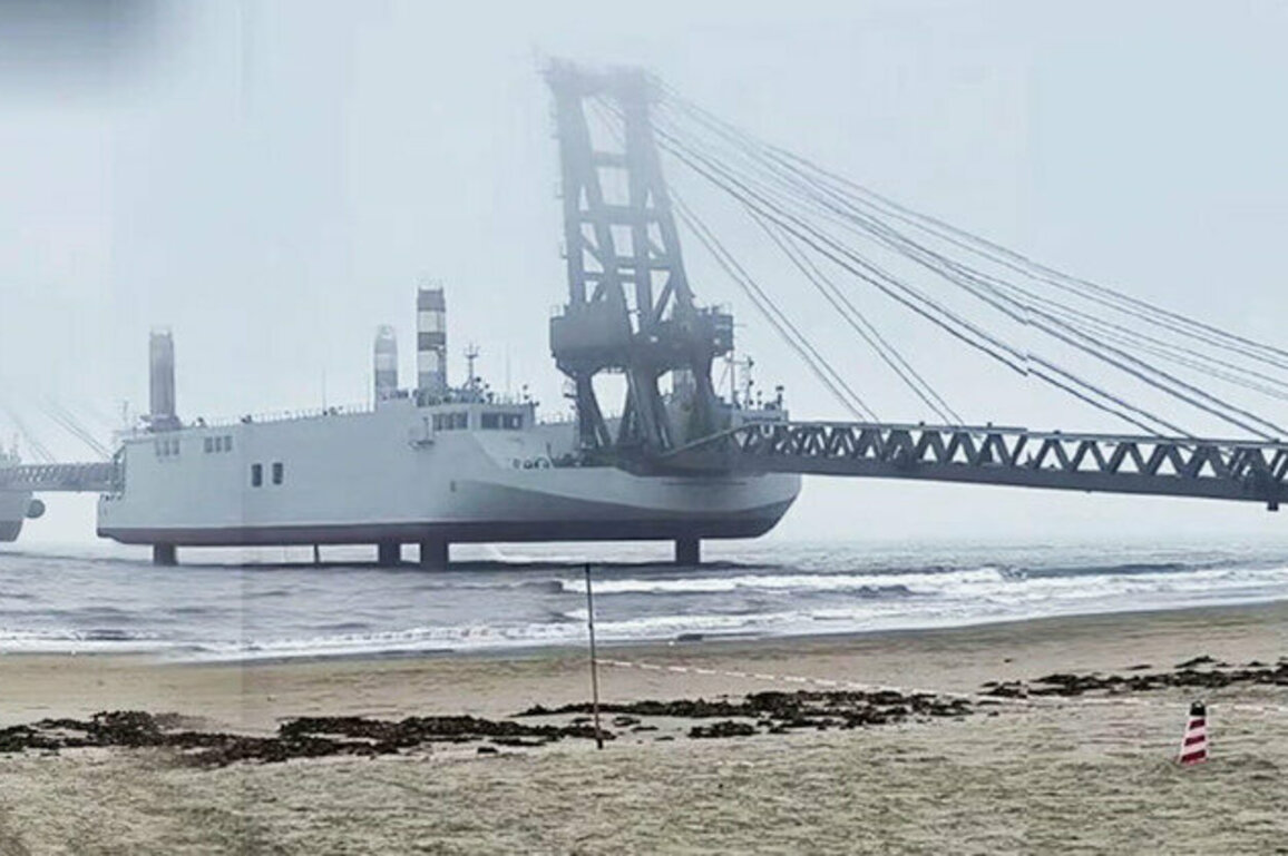 What these new landing barges can tell us about China's plans to invade Taiwan