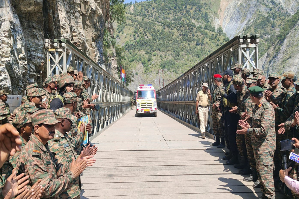 J-K: Indian Army restores vital road connectivity in Ramban