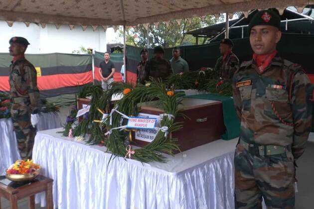 Manipur govt pays tribute to 2 Assam Rifles jawans; wreath-laying ceremony held in Imphal