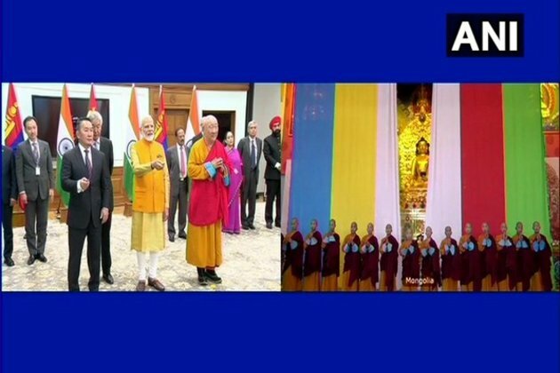 Mongolian Pres, PM Modi unveils Lord Buddha statue
