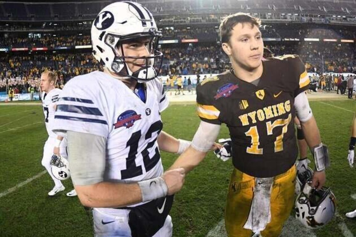 Report: Puerto Rico gets bowl game, Poinsettia Bowl back