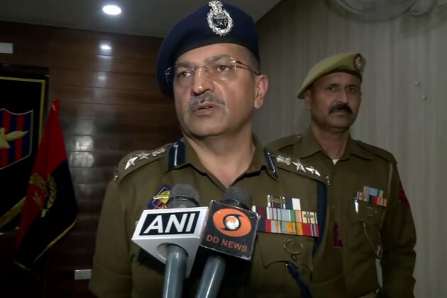 Over 3 kg of heroin seized, two held; Pakistan link suspected: Jammu SSP Joginder Singh