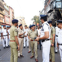 Kolkata Police bans victory processions on counting day as Bengal results unfold