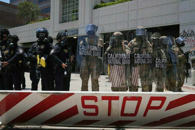 Trump orders federal agencies to liberate Los Angeles 
