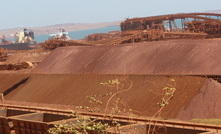 Rio Tinto stockpile of iron ore. Image by Karma Barndon.