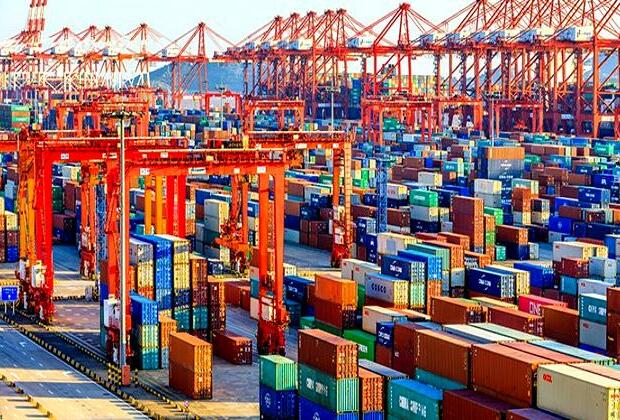 Chinese exports fall at fastest rate in three years