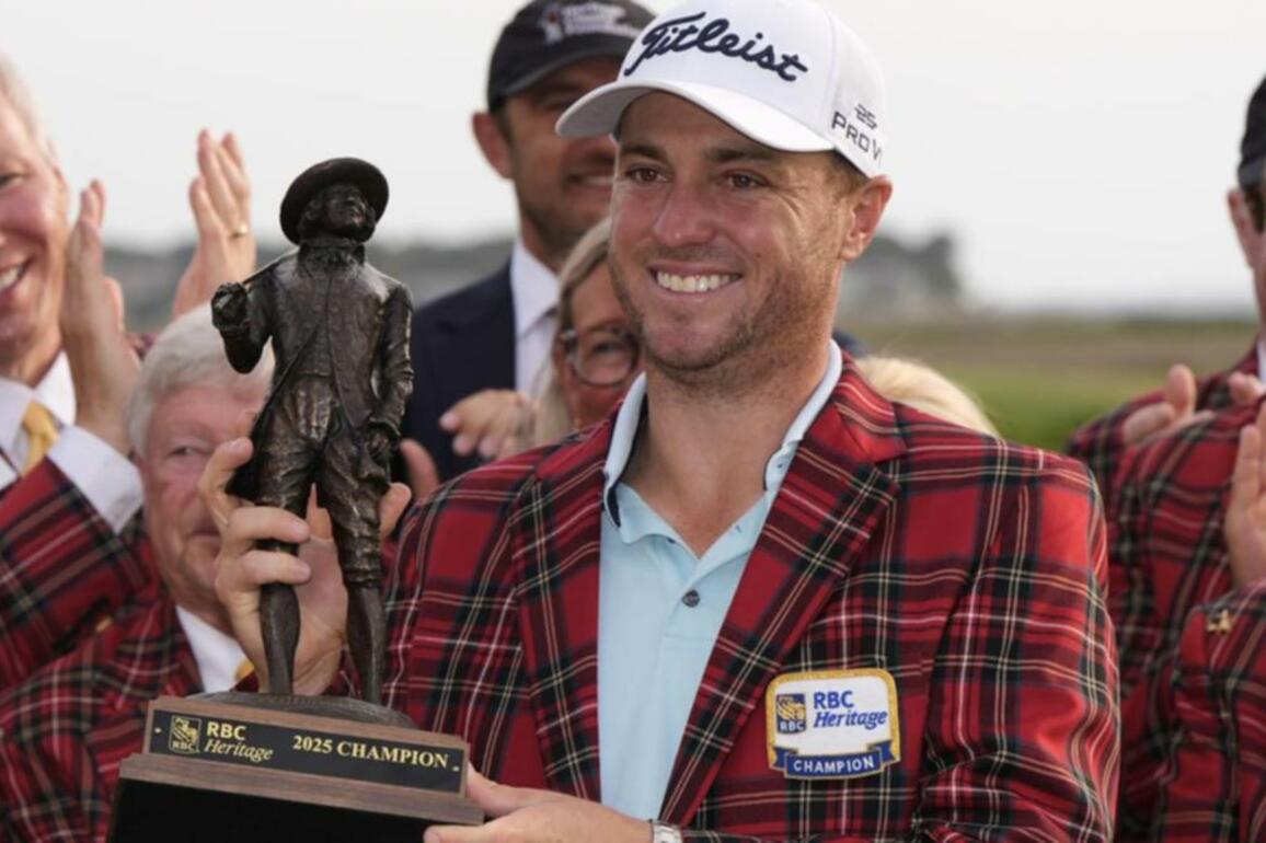 Thomas ends 3-year drought with PGA Tour playoff win