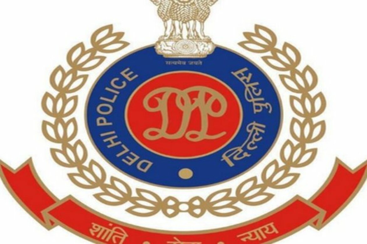 Sukesh Chandrashekhar case: Hawala operator Dolly held