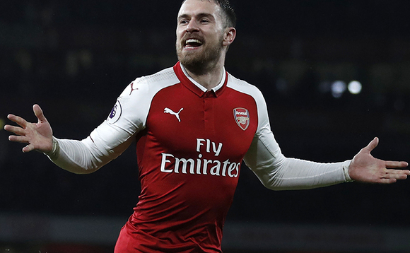 Aaron Ramsey, omuwuwuttanyi wa Arsenal ayinza okwegatta ku Liverpool Aaron Ramsey, omuwuwuttanyi wa Arsenal ayinza okwegatta ku Liverpool