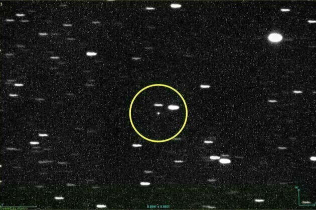 Astronomers have spied an interstellar object zooming through the Solar System