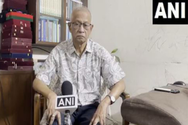 "Editors removed... jailed since change of government," says senior Bangladesh Editor