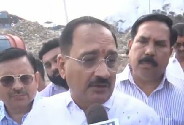 "Causes are natural but there is corruption behind this": Delhi BJP chief over Ghazipur landfill fire