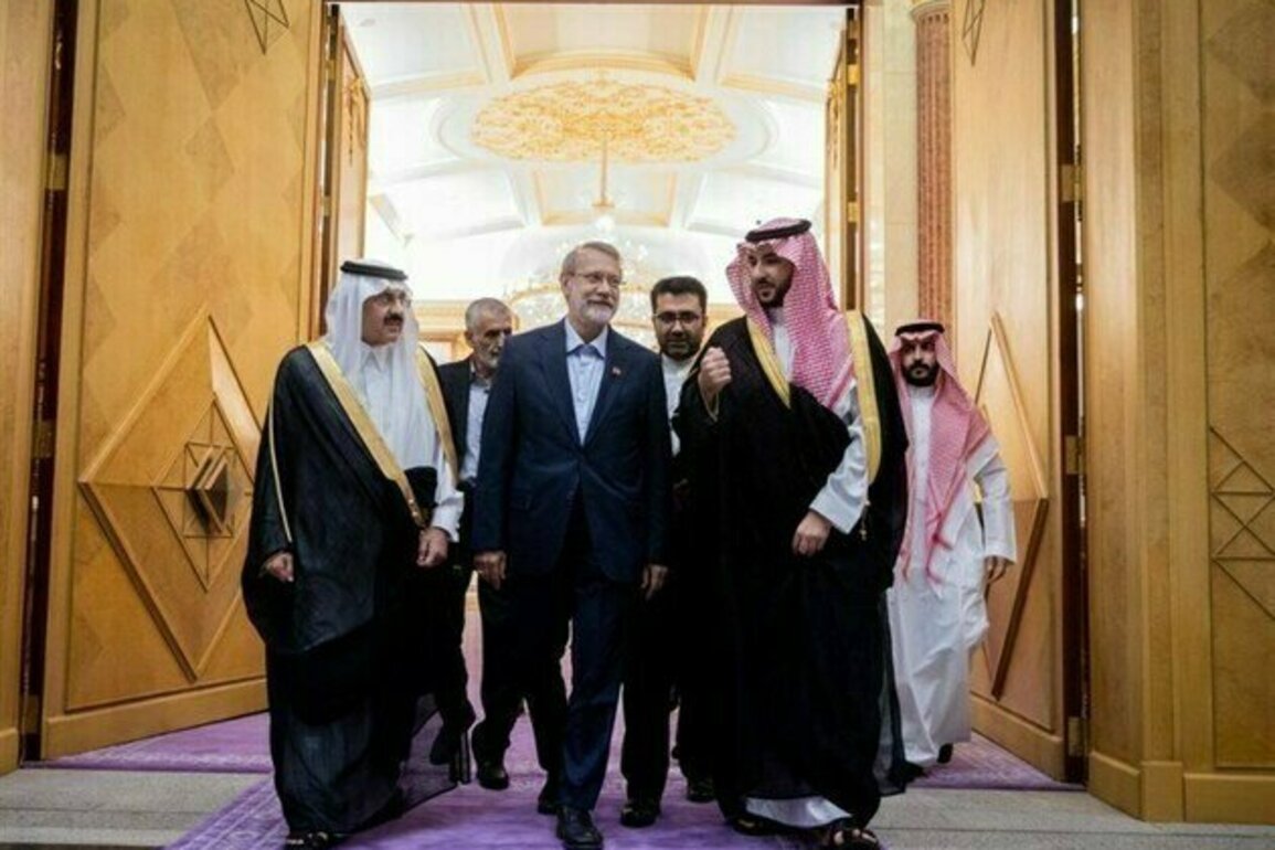 Tehran, Riyadh Plan to Expand Economic, Defense Cooperation: Larijani