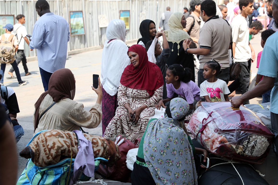 EGYPT-CAIRO-SUDAN-RETURNEES-DEPARTURE