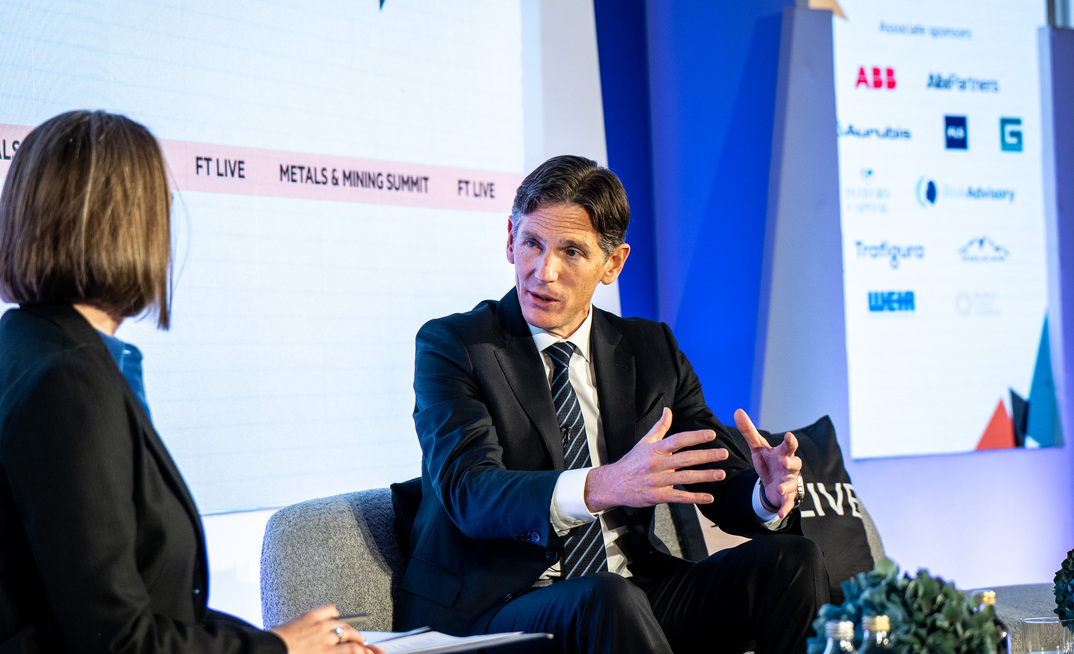 Jonathan Price, Teck