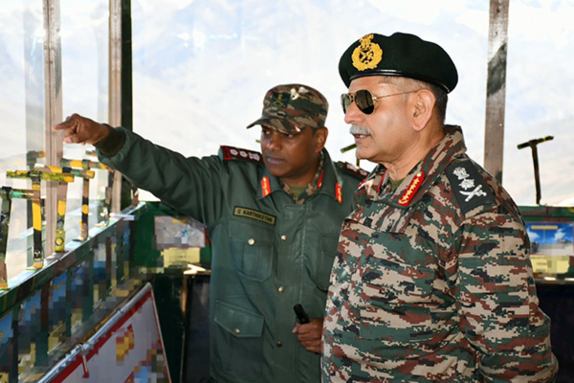 COAS General Upendra Dwivedi visits forward posts in Uttarakhand, reviews operational readiness