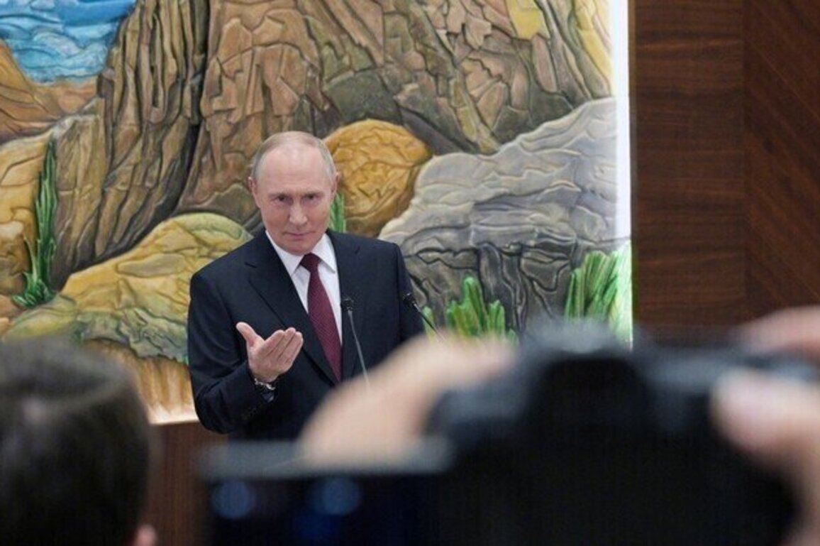 Kievs frontline forces in danger of collapsing  Putin