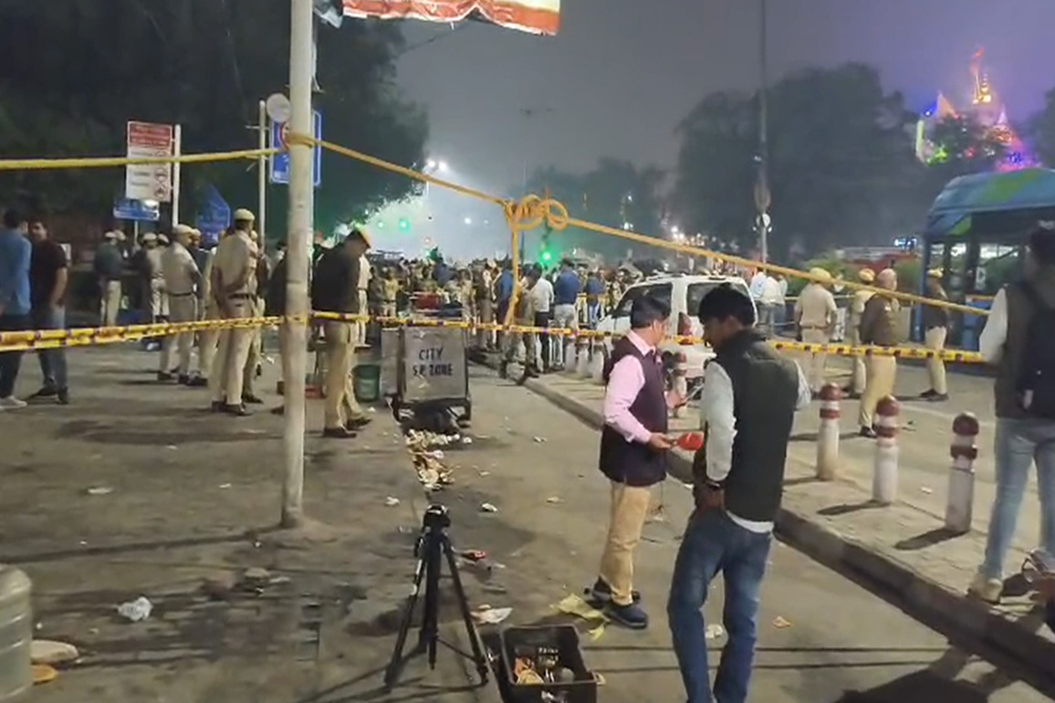 Delhi Blast: US Embassy issues security alert for its citizens