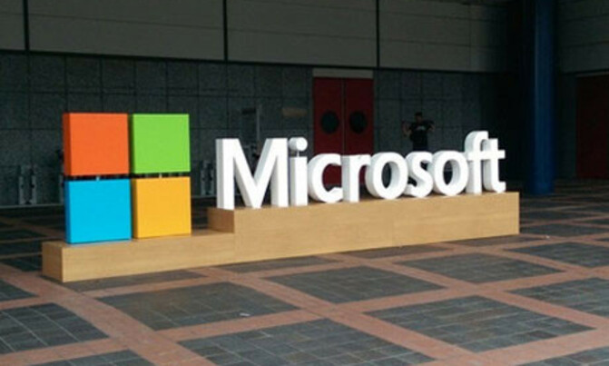 Retooled Microsoft gets earnings boost Retooled Microsoft gets earnings boost