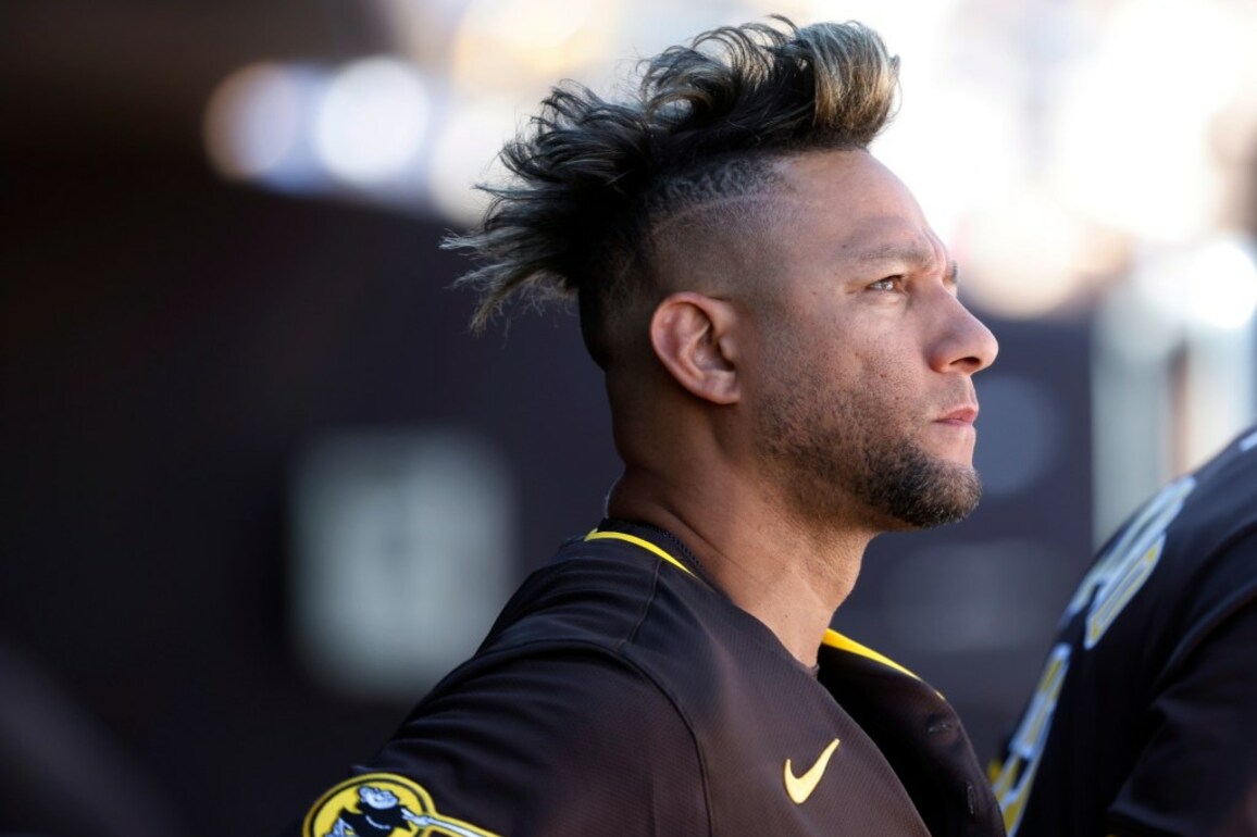 Padres hoping Yuli Gurriel can go back in time  San Diego Union-Tribune