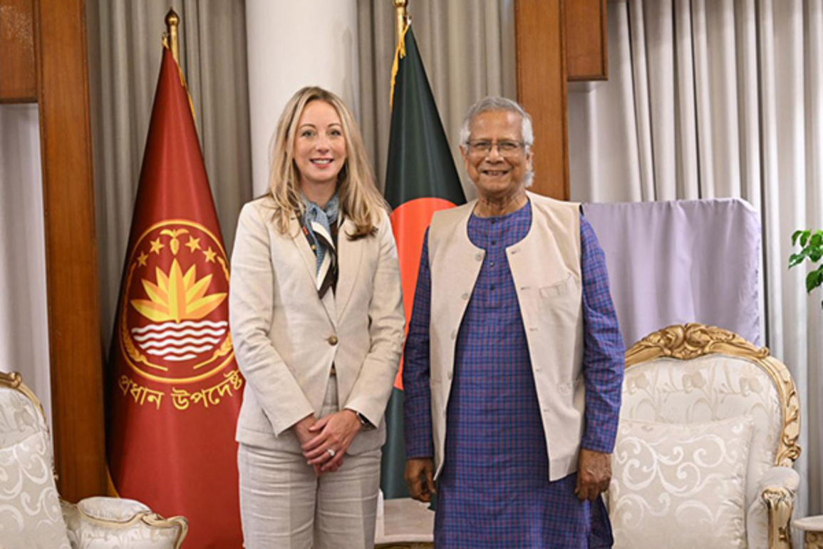 SpaceX VP Lauren Dreyer praises Bangladesh's efficiency in facilitating Starlink launch