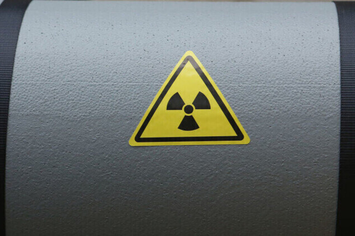 The nuclear illusion of a collapsing Western Europe