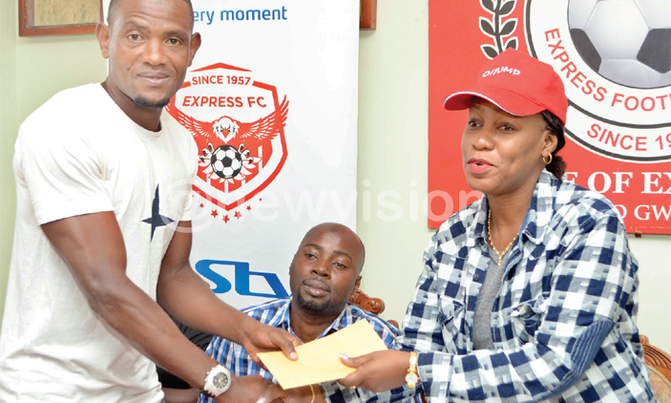 Express FC loaded with Nakiwala cash Express FC loaded with Nakiwala cash