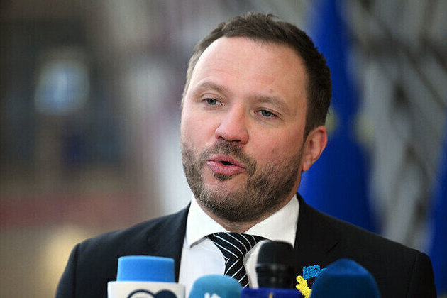 NATO state pushes back on Zelenskys claim of looming Russian attack