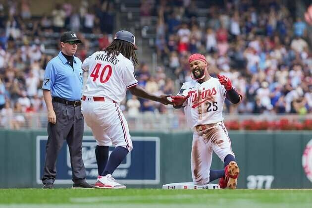 Byron Buxton hits for the cycle, Twins top Pirates