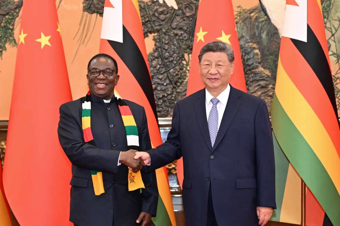 CHINA-BEIJING-XI JINPING-ZIMBABWEAN PRESIDENT-MEETING (CN)