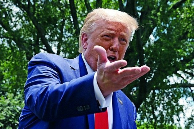 Trump says coronavirus vaccine possible before November