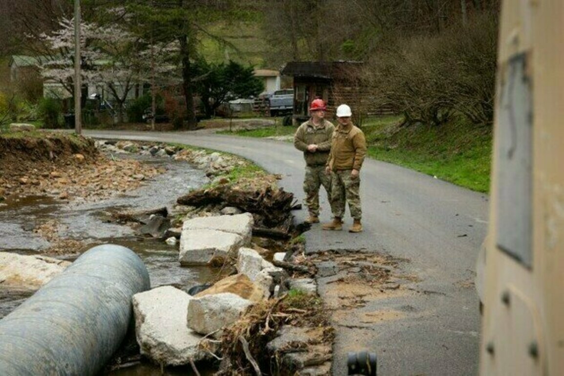 Guard Engineers Continue Road Repairs in Eastern Kentucky