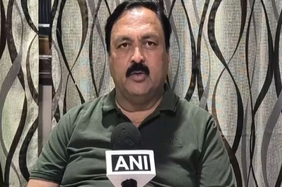 "He should think about resolving the issues...": BJP MLA Mahesh Tenginkai on DK Shivakumar's "garbage disposal" remark