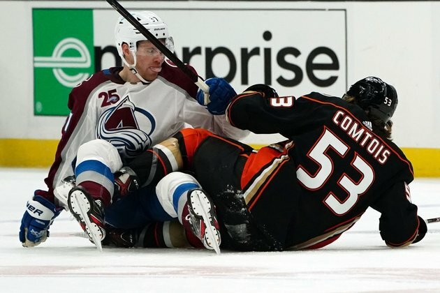 Gabriel Landeskog lifts Avs past Ducks in overtime