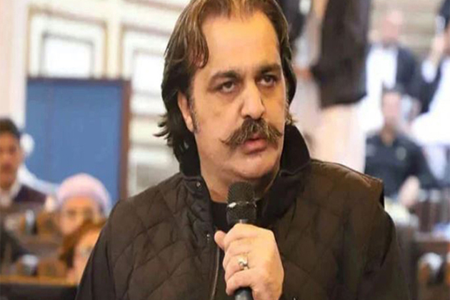 Islamabad court issues arrest warrant for KP CM Gandapur in liquor, arms recovery case