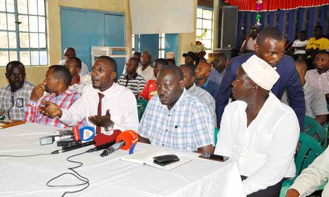 Businessmen warn Opposition against disrupting city centre Businessmen warn Opposition against disrupting city centre