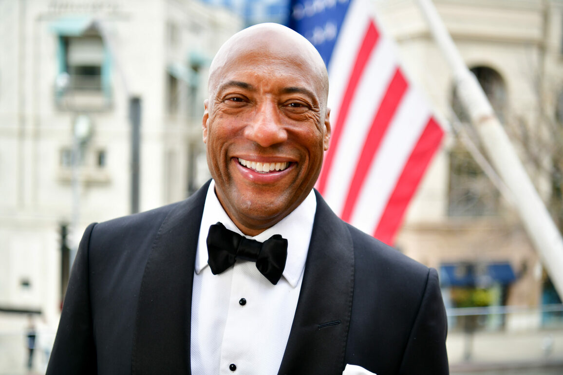 Allen Nabs Four Warner Bros. Discovery Vets to Lead Ad Sales
