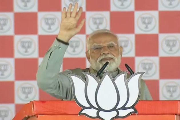 PM Modi summarises RJD-Congress governance in five words, calls it "Katta, Kroorta, Katuta, Kushasan and Corruption"