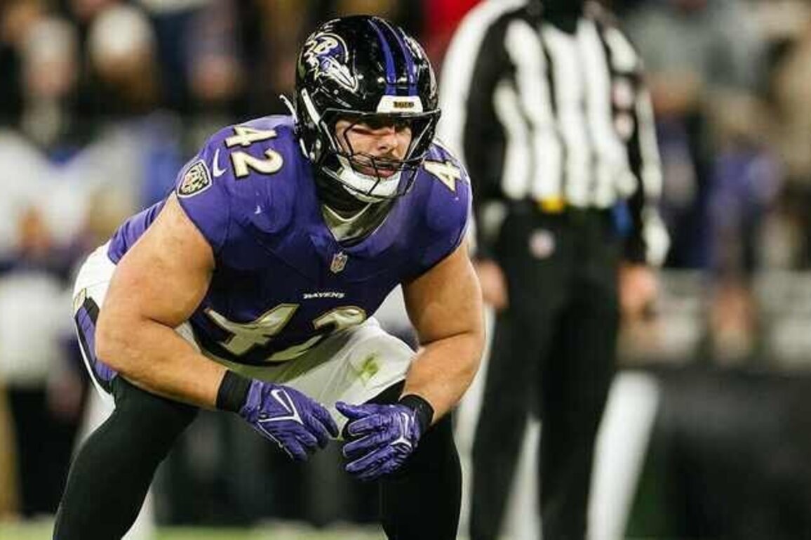Patrick Ricard Active for First Time This Season