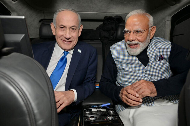 PM Modi, Israeli counterpart travel together to attend technology and innovations exhibition