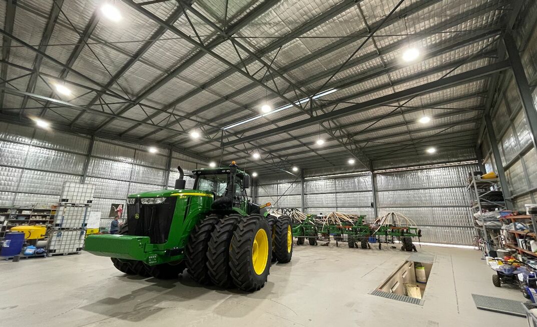LED high bay lights have revolutionised illumination for large farm buildings such as workshops, machinery sheds and shearing sheds due to their high output, low power consumption and reliability.