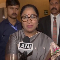 Rekha Gupta lashes out at Rahul Gandhi, calls opposition alliance a "Maha'thag'bandhan"
