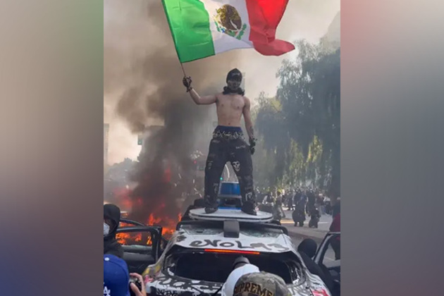 Mexican flag fuels debate amid LA immigration protests