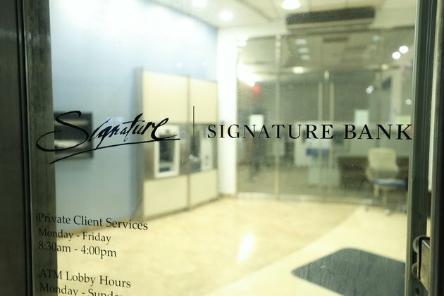 The collapse of major US banks leads to bills calling for more regulation